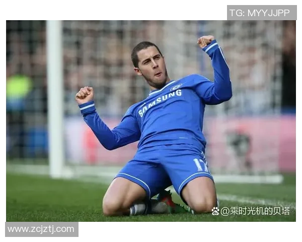 足球明星背后的另一面 揭秘球场外的打工生活